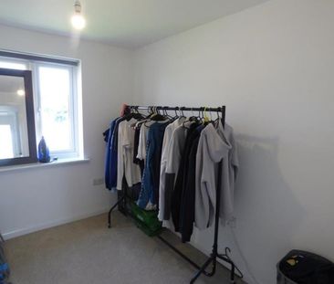 Harrier Way, Hardwicke, Gloucester - Photo 3