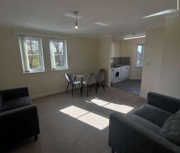Kingsburn Court, Manchester, M19 - Photo 1