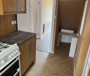 3 Bed Semi-Detached House, Maryland Avenue, B34 - Photo 4