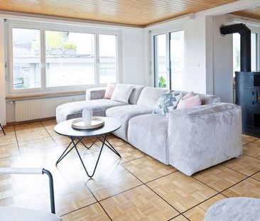 Grosszügige, charmante 5.5 Zimmer Wohnung mit Wohlfühl-Ambiente - Photo 2