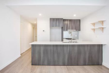 Stylish two-bedder with quality finishes - Photo 5