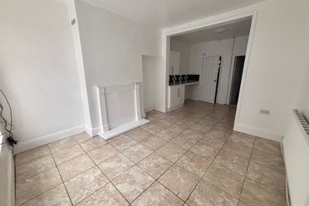 Hull, Avenue crescent - Photo 2