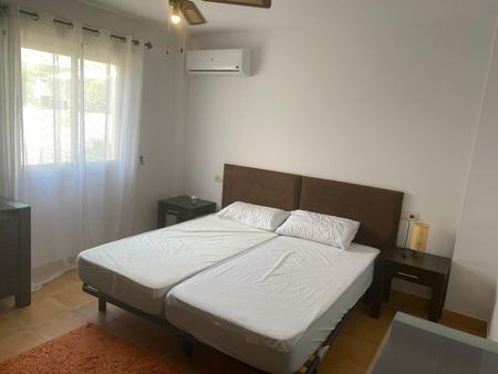 Detached Villa in Benahavís - Photo 2