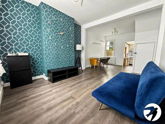 2 bedroom terraced house to rent - Photo 1