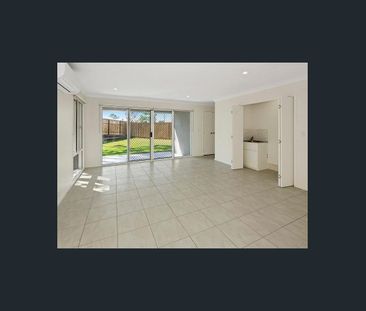 Beautiful Modern 4 Bed Family Home on Prime Location! - Photo 1