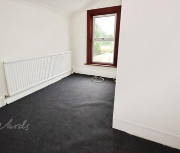 4 bedroom terraced house to rent - Photo 4