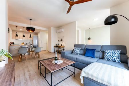 Calle Martínez de la Rosa, Málaga, Andalusia 29010 - Photo 5