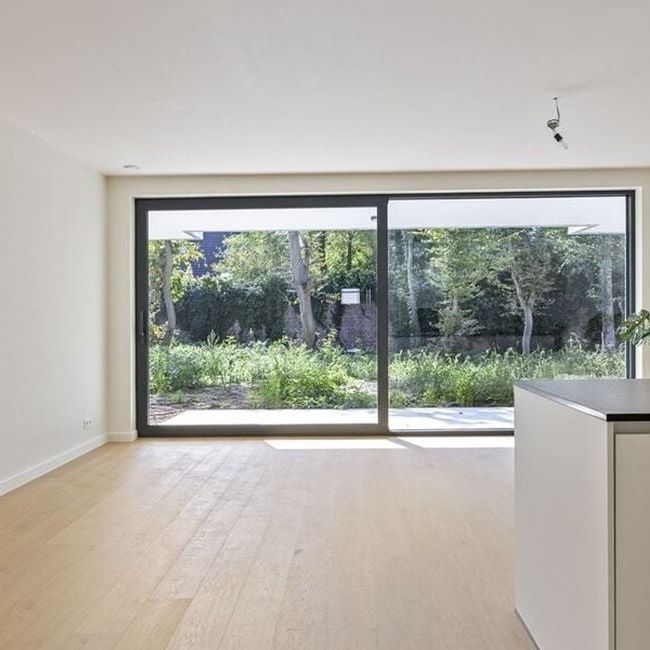 Appartement te huur in Waregem voor € 975 met 2 slaapkamers - Photo 1