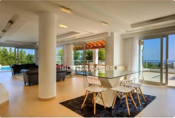 Annual or seasonal rental villa Sa Carroca with sea views