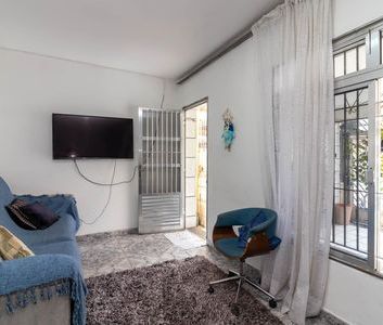 Casa para alugar com 250m², 6 quartos e 2 vagas - Photo 1
