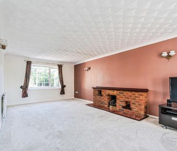 5 bedroom detached house to rent - Photo 2