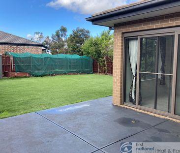 18 Olive Grove, Officer - Photo 6