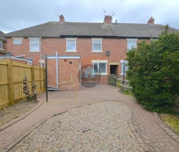 4 bedroom terraced house to rent - Photo 1