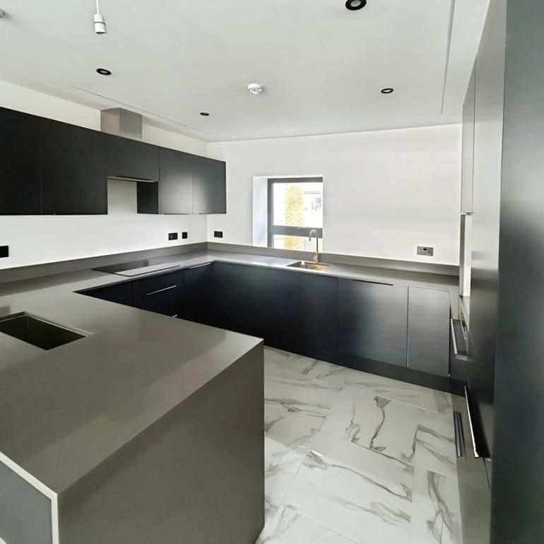 3 bedroom penthouse to rent - Photo 1