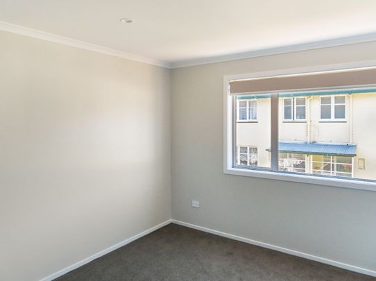 CENTRAL LOWER HUTT LIVING - Photo 1