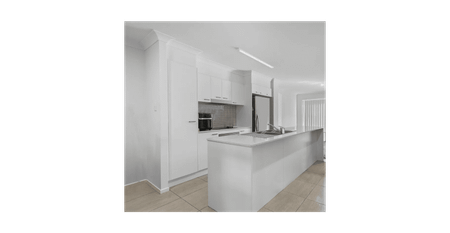 Beautifully Presented Townhouse Offering Comfort & Convenience - Photo 3