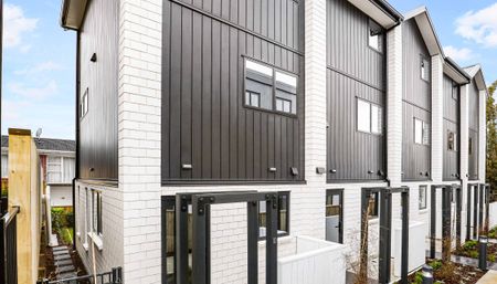 Central Two-Bedroom - Photo 4