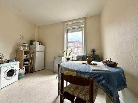 Location Appartement 2 pièces 25m² BEAUMONT 63110 - Photo 4