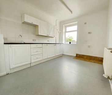 4 bedroom house to rent - Photo 2