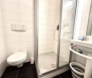 Komfortables Wohnen mit Geschichte – 1-Zimmer-Wohnung in Linz Urfahr - Photo 5