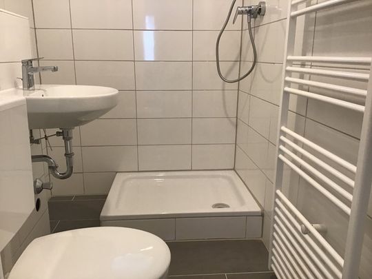 Moderne und gemütliche Wohnung mit Balkon - Photo 1