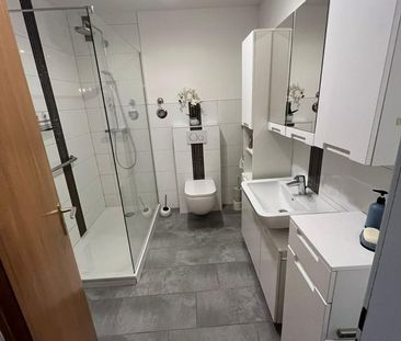 Wohnung im 1. OG mit Balkon und PKW-Stellplatz im Hof - Photo 5