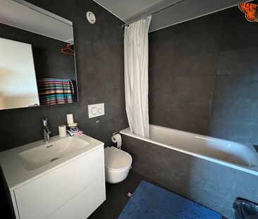 2.5 Zimmer, 60 m², 3. Stock - Foto 3