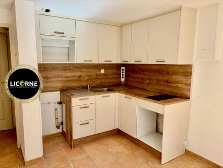 Location Appartement 2 pièces 39m² PERTUIS 84120 - Photo 2