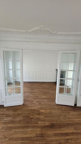 Appartement Courbevoie 4 pièces 77.90 m2 - Photo 4