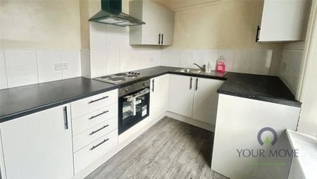 2 bedroom flat to rent - Photo 4