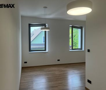 Pronájem bytu 1+kk v osobním vlastnictví 34 m², Zubří - Fotografie 3