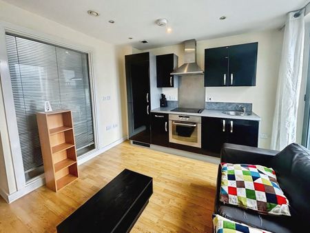 1 bedroom apartment to rent - Photo 2