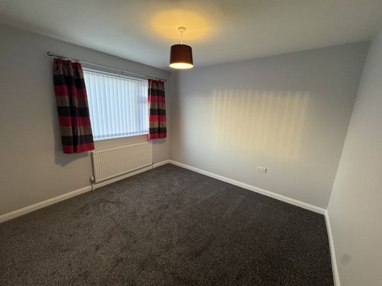 New Holles Court, Worksop - Photo 1