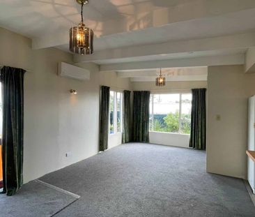 One of a Kind in the Heart of Snells Beach. - Photo 2