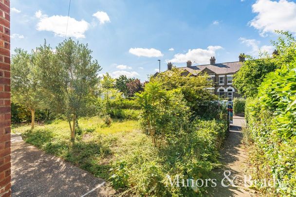 1 bedroom house to rent - Photo 1