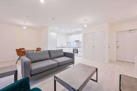 Western Circus, East Acton, W3 - Photo 2