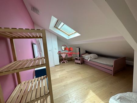 Location Appartement 4 pièces 70m² - Photo 4