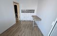 Príjemný, svetlý 2,5i byt 49 m2, zasklená lodžia, pivnica - Photo 2