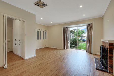 7 Gladesville Drive, - Photo 2