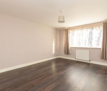 2 bedroom Maisonette to rent - Photo 1