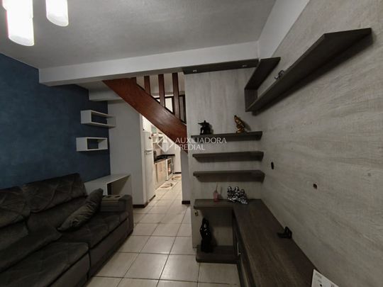 Sobrado com 2 quartos e 65m² para alugar em Parque Marechal Rondon, Cachoeirinha. - Photo 1