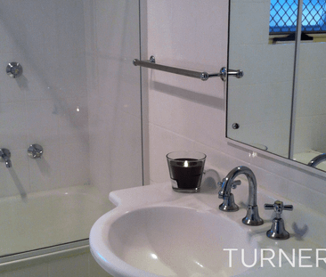 1 Bedroom Unit with Private Courtyards - Photo 3