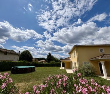 Location Maison 7 pièces 215m² FRANCHEVILLE 69340 - Photo 6