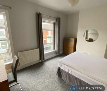 4 bedroom terraced house to rent - Photo 4