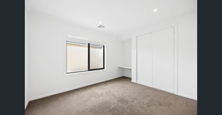 Low Maintenance, Modern Luxury! - Photo 3