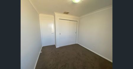 4 BEDROOM HOUSE LOCATED HILLVUE - Photo 5