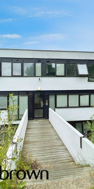 Whitehall Road, Colchester - Photo 1