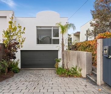 WALK TO IT ALL! - Photo 6