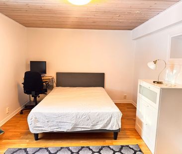 Ljungvägen, Stockholm - Photo 2