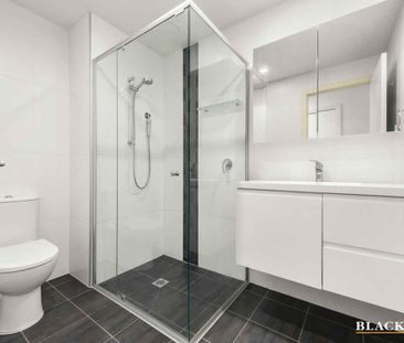 EASY CARE, OPEN PLAN DESIGN FOR CASUAL LIVING - Photo 5